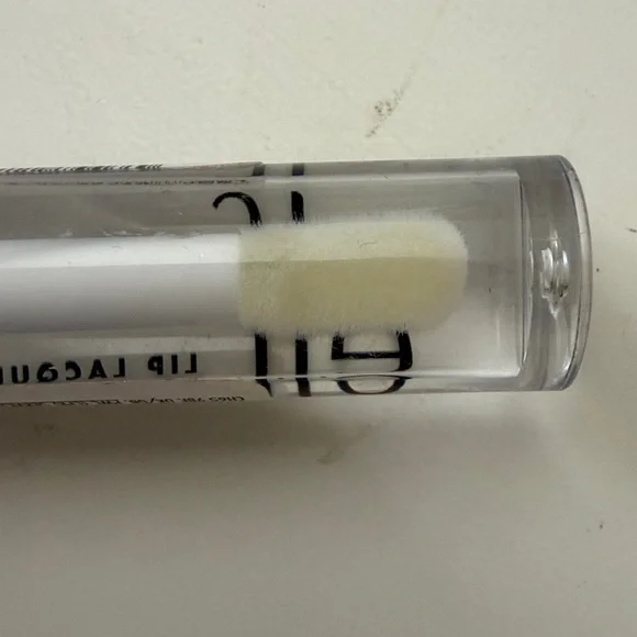 e.l.f. Lip Lacquer Sheer Clear Color, Infused With Vitamins A & E - Picture 14 of 14